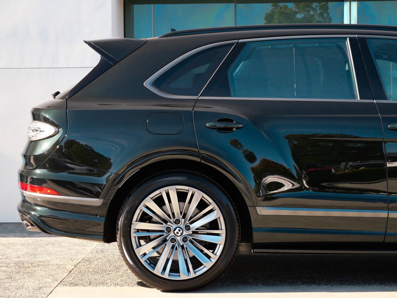 2026 Bentley BENTAYGA BASE 照片 9