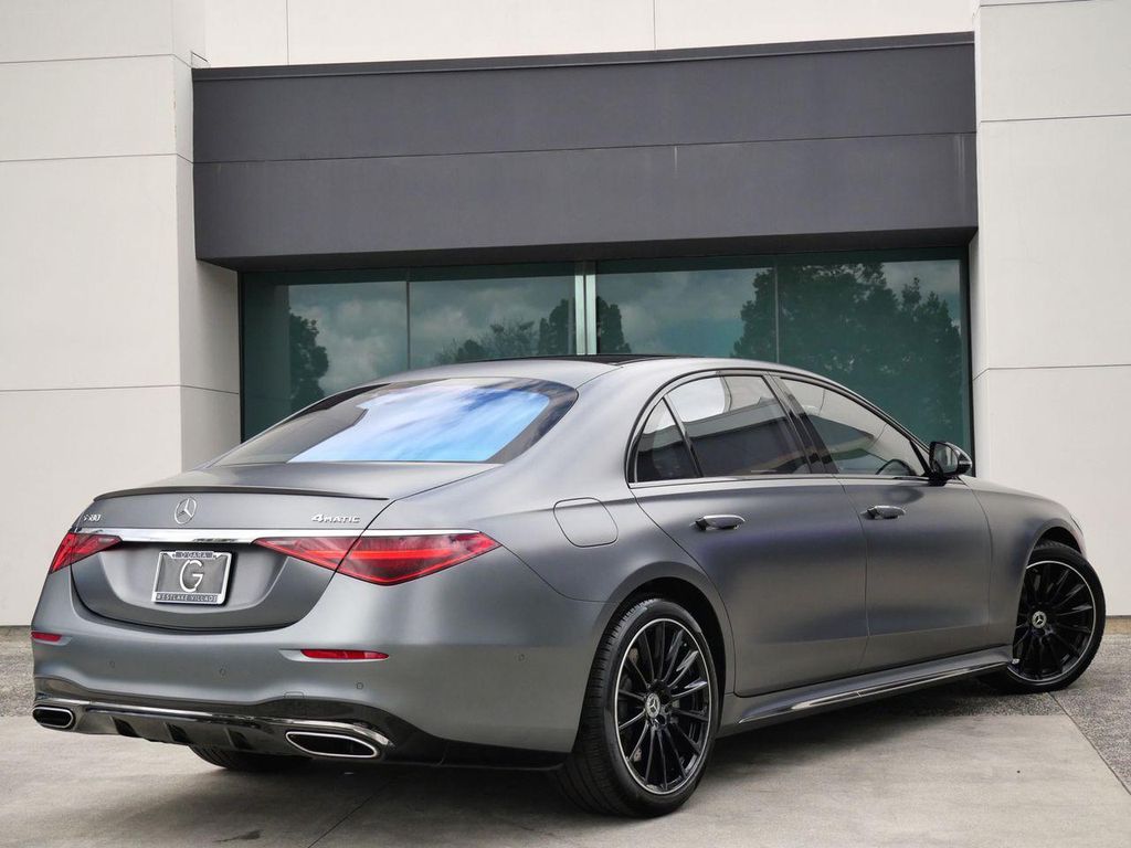 MERCEDES-BENZ S-CLASS - 8