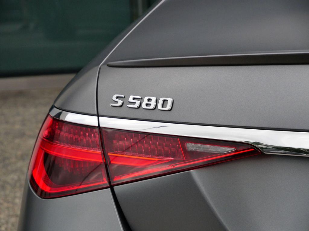 MERCEDES-BENZ S-CLASS - 9