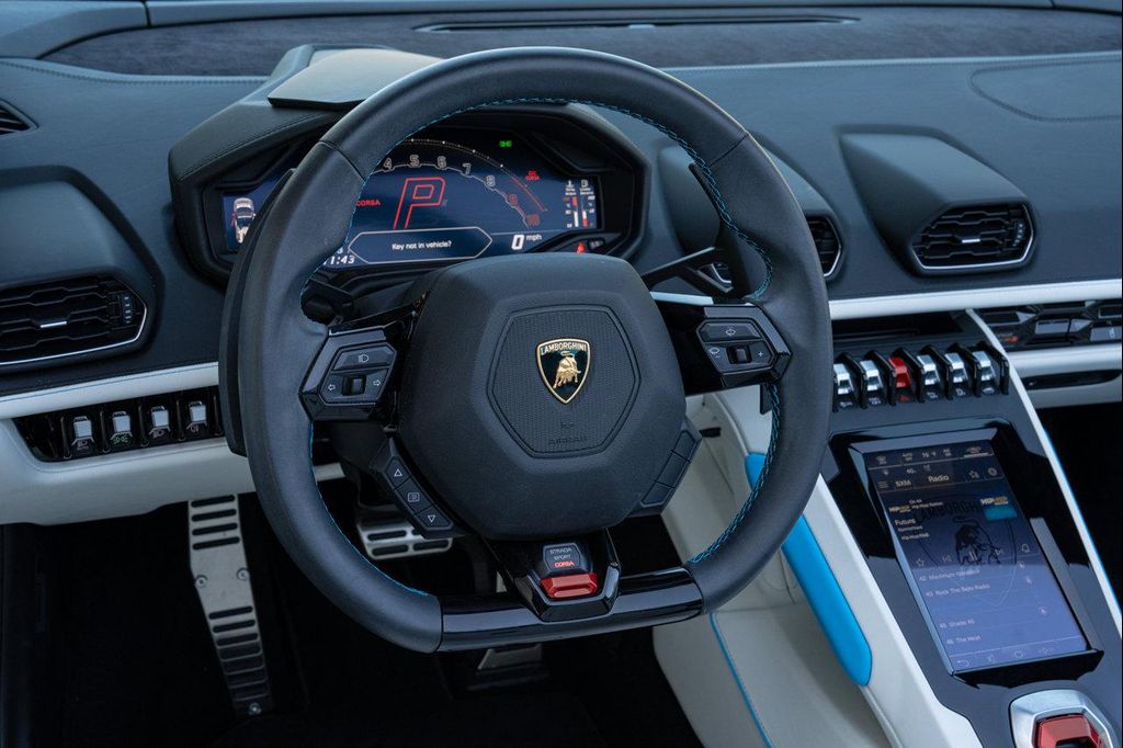 2023 Lamborghini HURACAN EVO SPYDER RWD — миниатюра 37