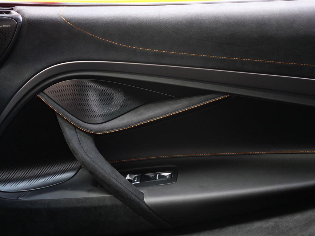 2026 Mclaren 750S COUPE 缩略图 19
