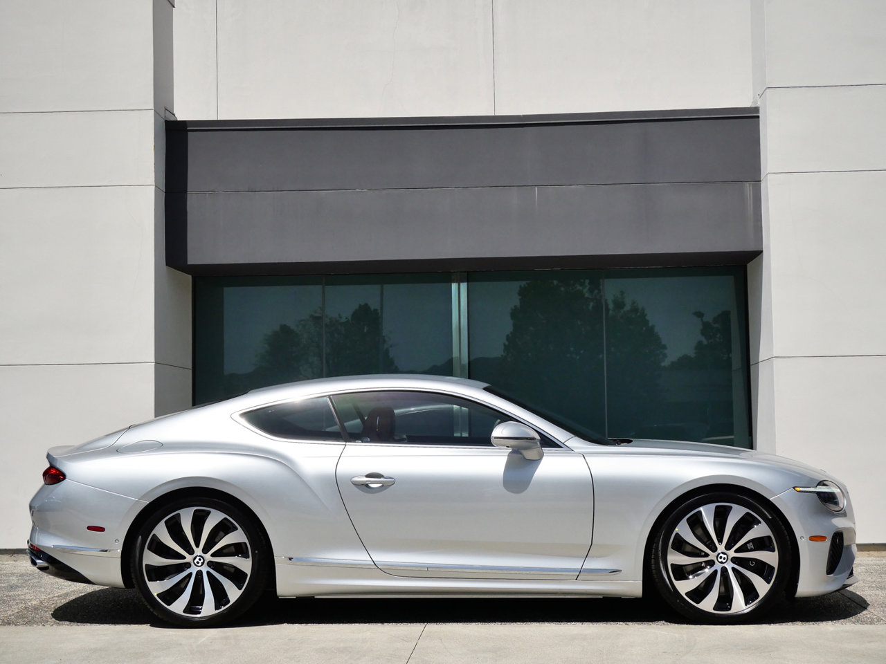2026 Bentley CONTINENTAL GT BASE photo 5