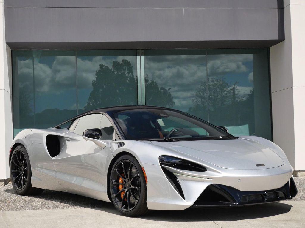New 2026 McLaren Artura