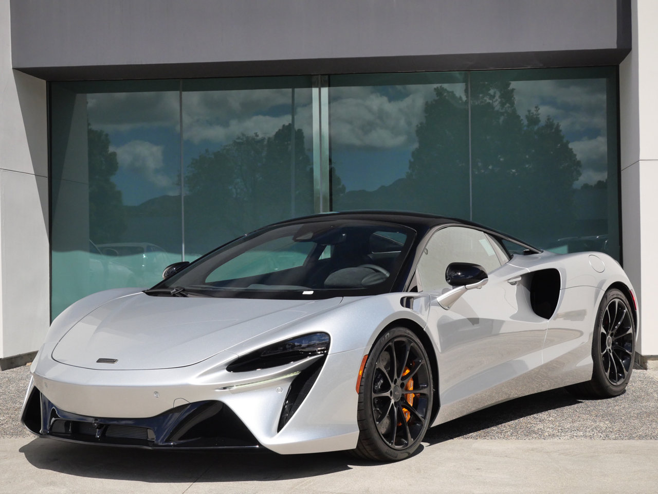 2026 Mclaren ARTURA BASE — миниатюра 17