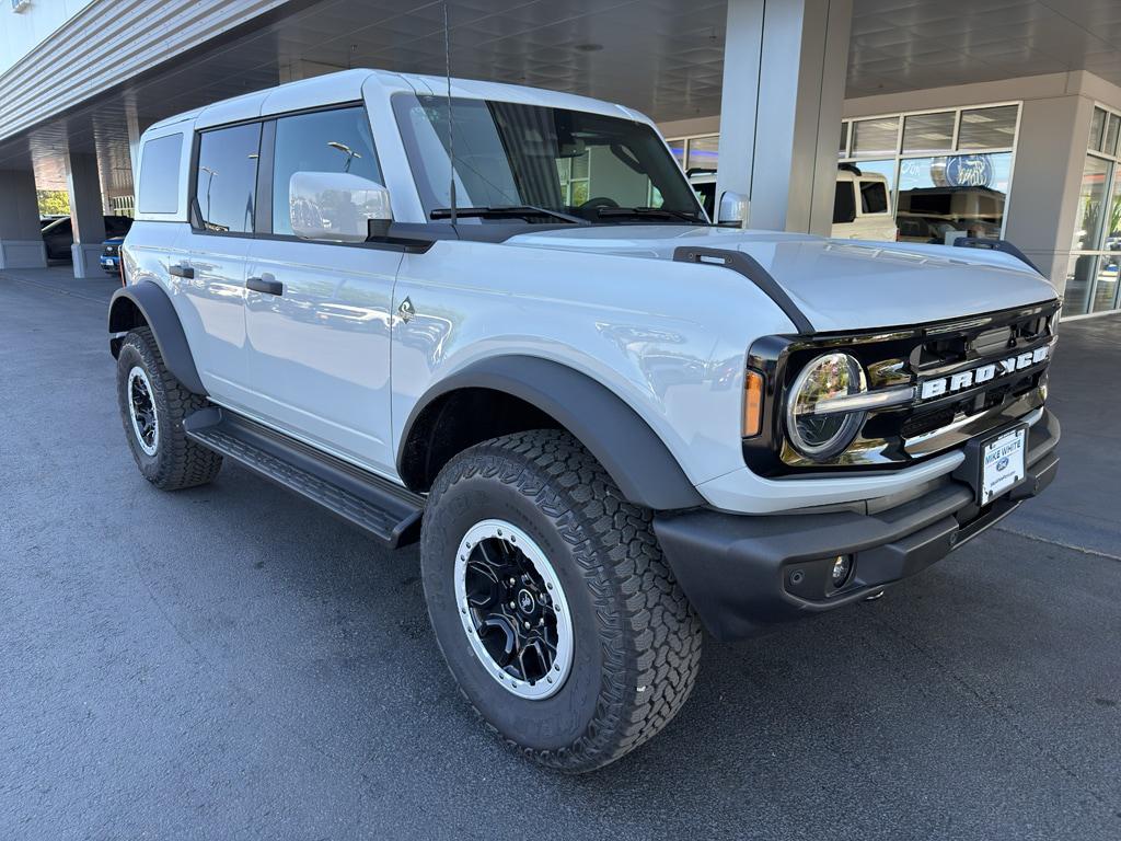 New 2026 Ford Bronco Outer Banks
