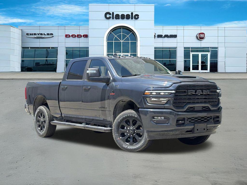 New 2026 RAM 2500 Laramie Crew Cab 4x4 6'4' Box
