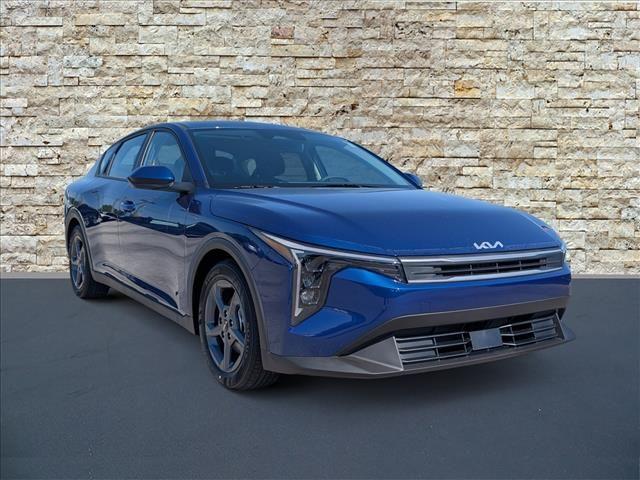 New 2026 Kia K4 LXS