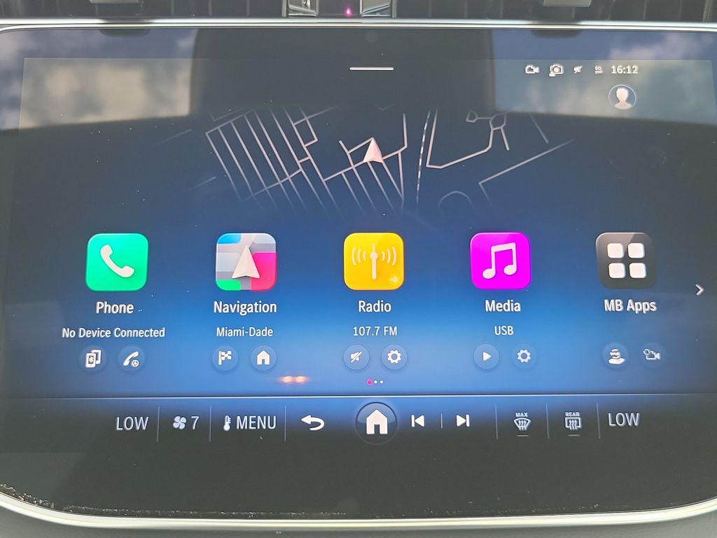 2027 Mercedes-BENZ E-CLASS 缩略图 11
