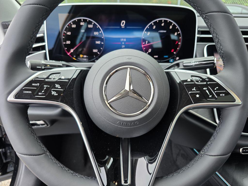 صورة مصغرة 22 لـ 2026 Mercedes-BENZ E-CLASS