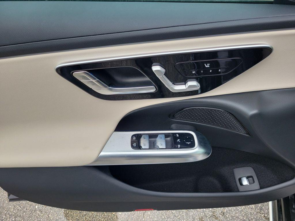 2026 Mercedes-BENZ E-CLASS — миниатюра 20
