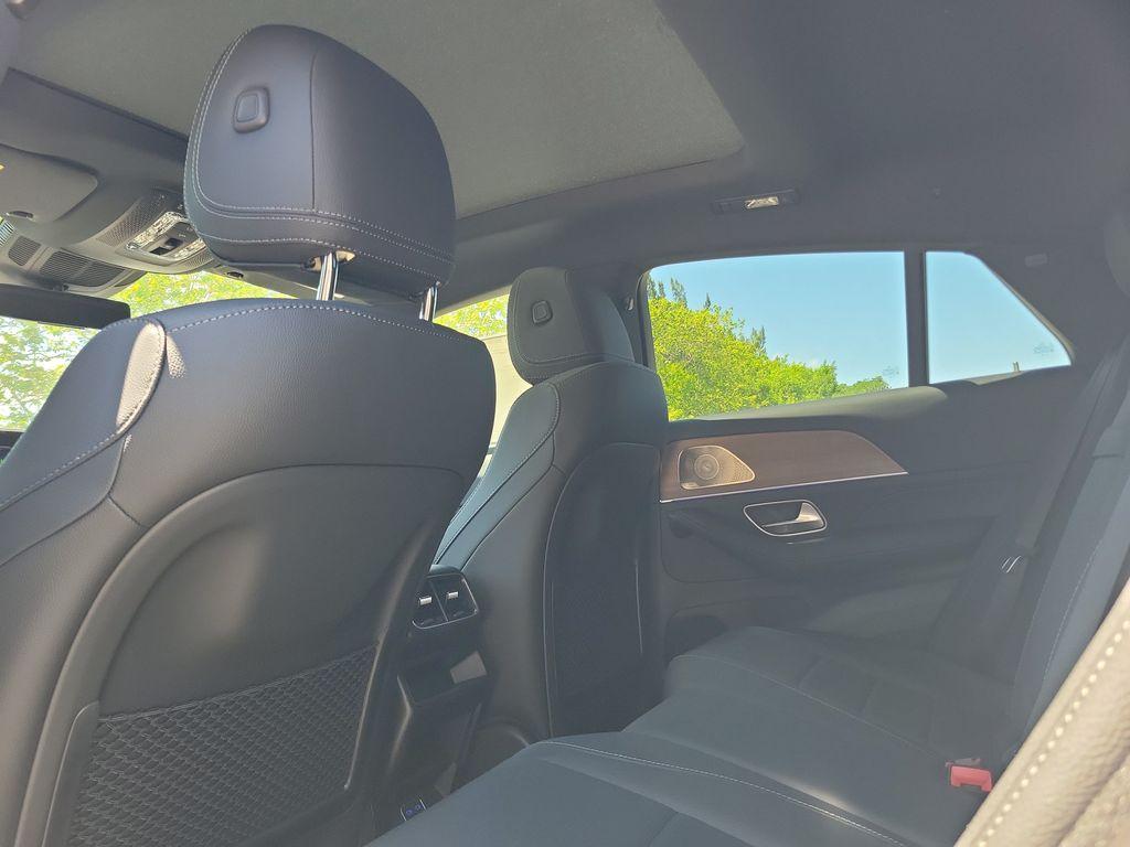 2026 Mercedes-BENZ GLE 缩略图 13
