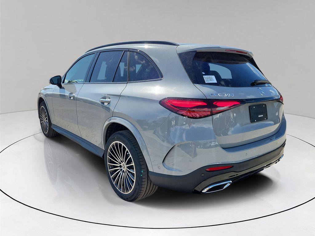 MERCEDES-BENZ GLC - 4