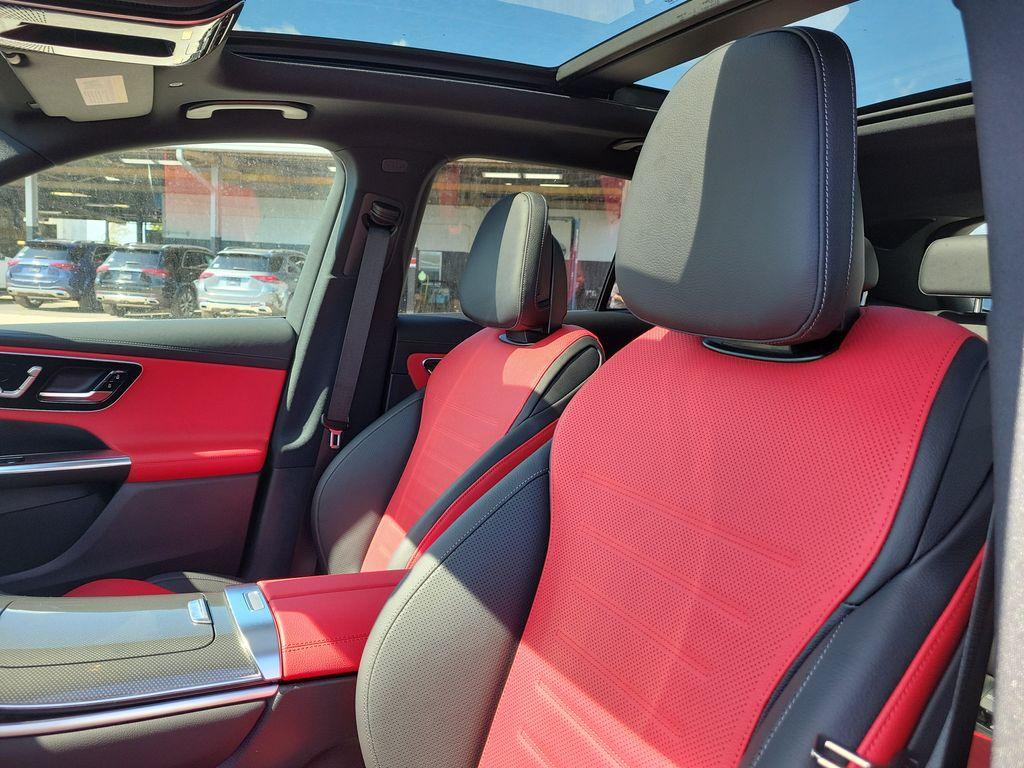 صورة مصغرة 18 لـ 2026 Mercedes-BENZ GLC