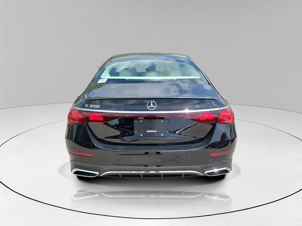 2026 Mercedes-BENZ E-CLASS — фото 5