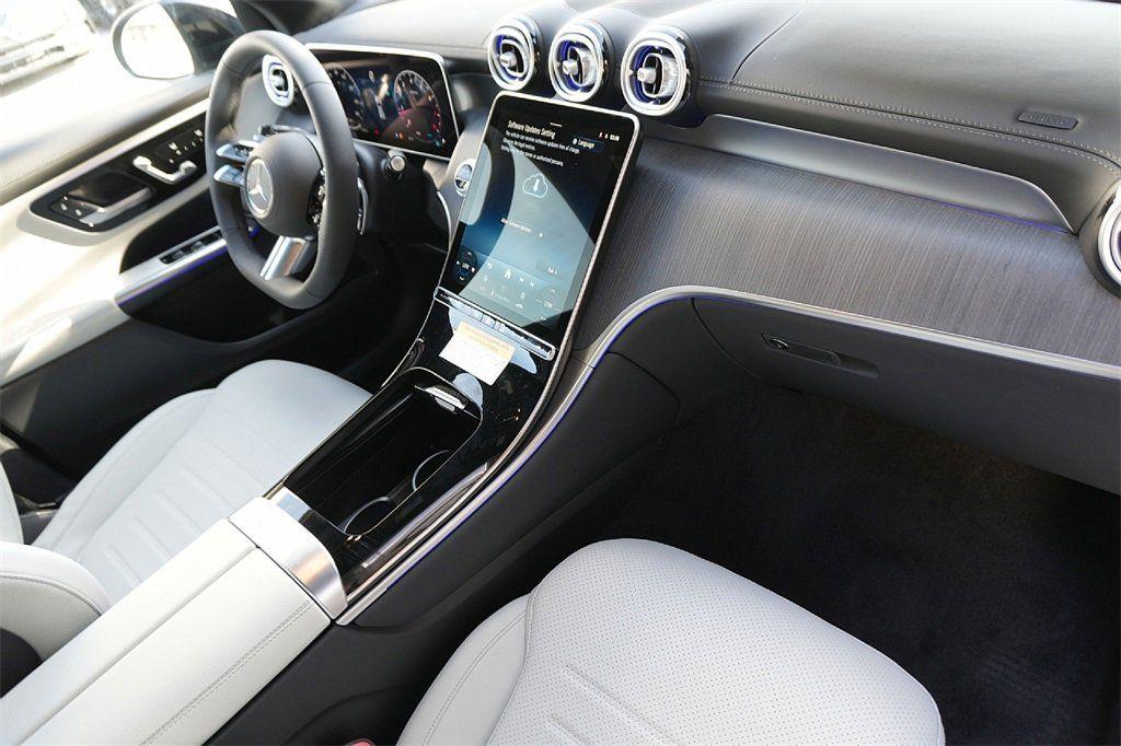 MERCEDES-BENZ GLC - 10