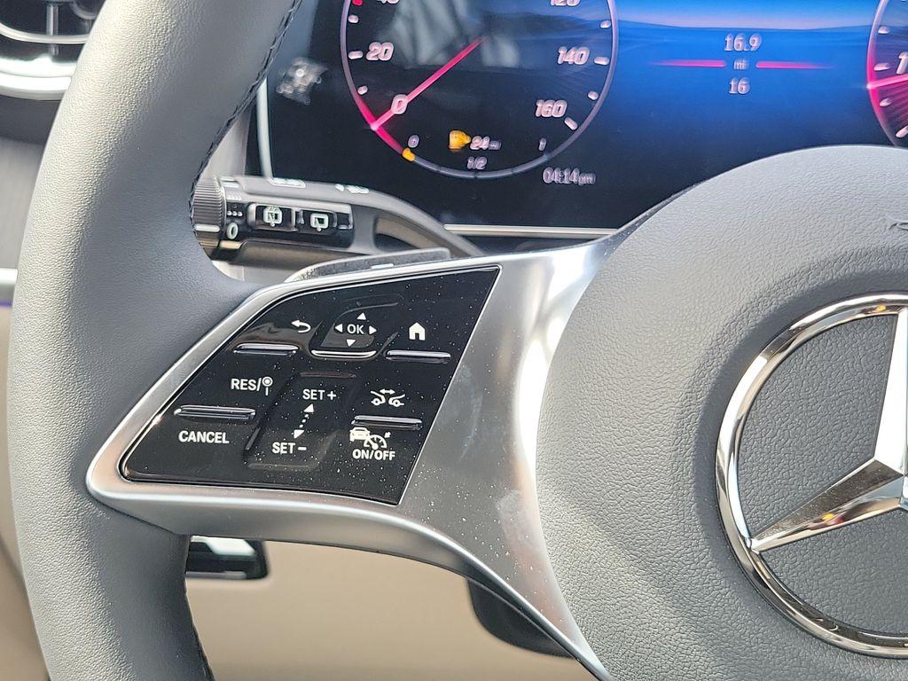 صورة مصغرة 24 لـ 2026 Mercedes-BENZ GLC