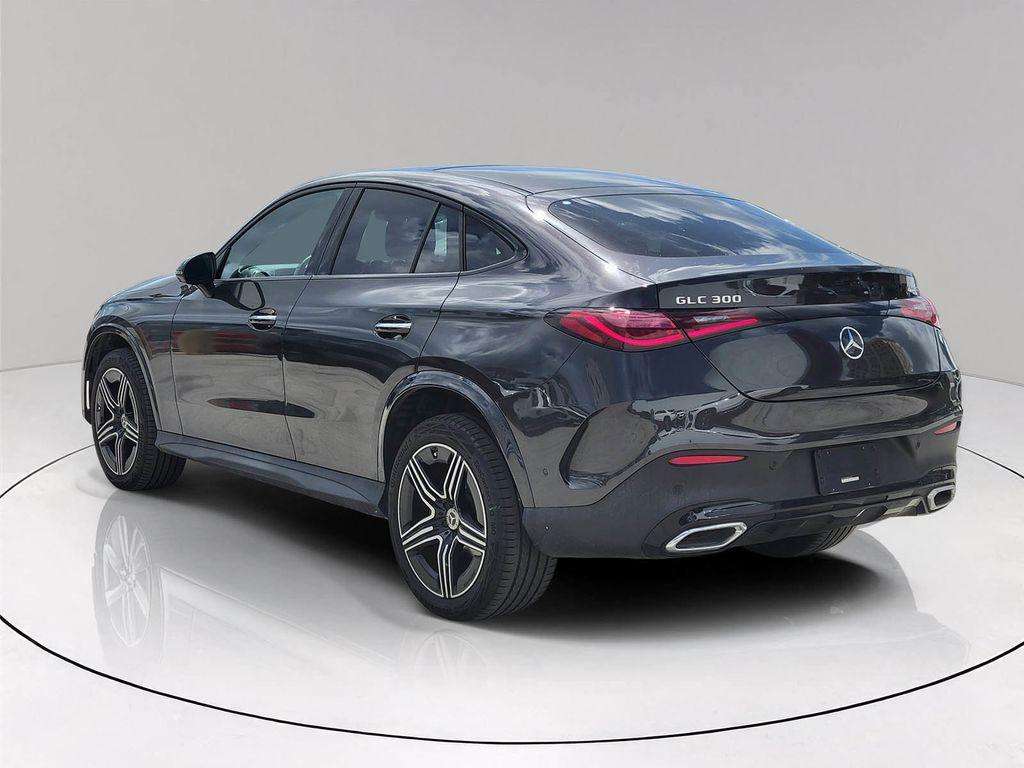 MERCEDES-BENZ GLC - 4