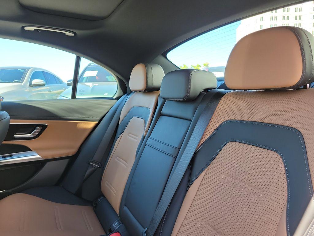 MERCEDES-BENZ E-CLASS AMG - 10