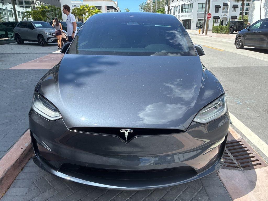 TESLA MODEL X PLAID - 2
