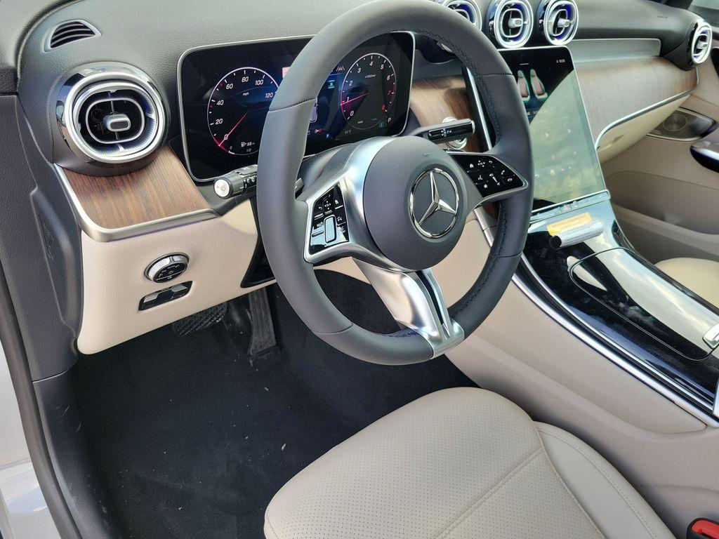 صورة مصغرة 21 لـ 2026 Mercedes-BENZ GLC