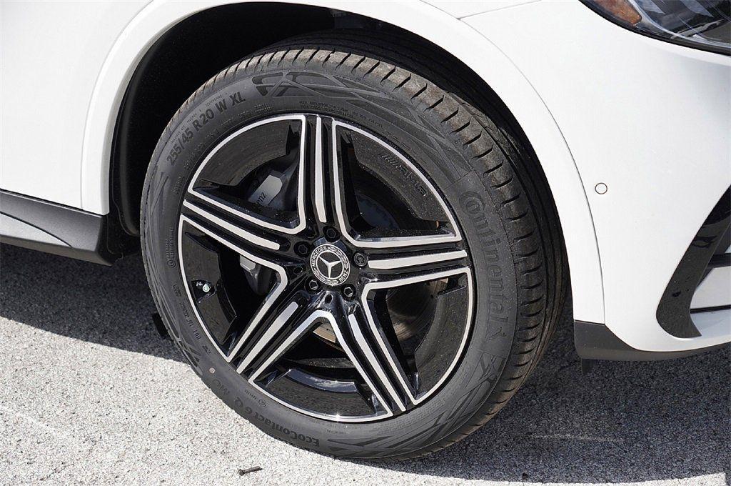 MERCEDES-BENZ GLC - 9