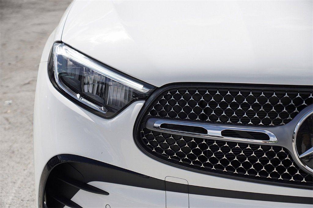 MERCEDES-BENZ GLC - 8