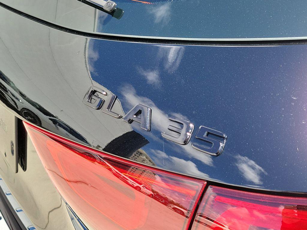 MERCEDES-BENZ GLA-CLASS AMG - 8