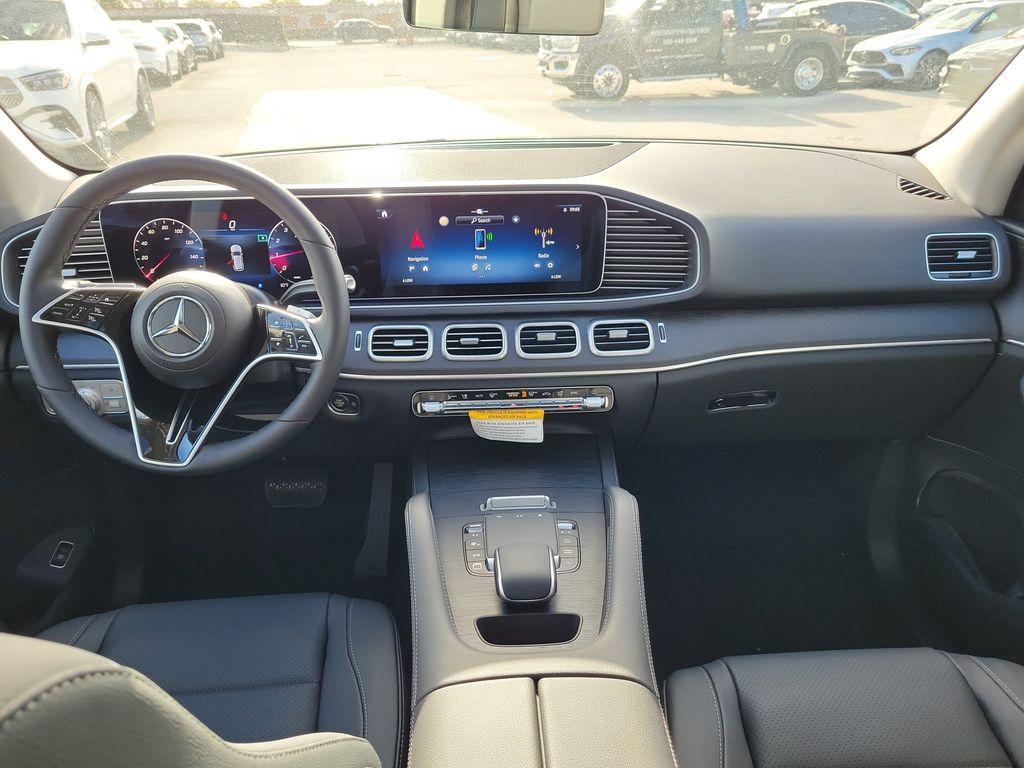 2026 Mercedes-BENZ GLE — миниатюра 14