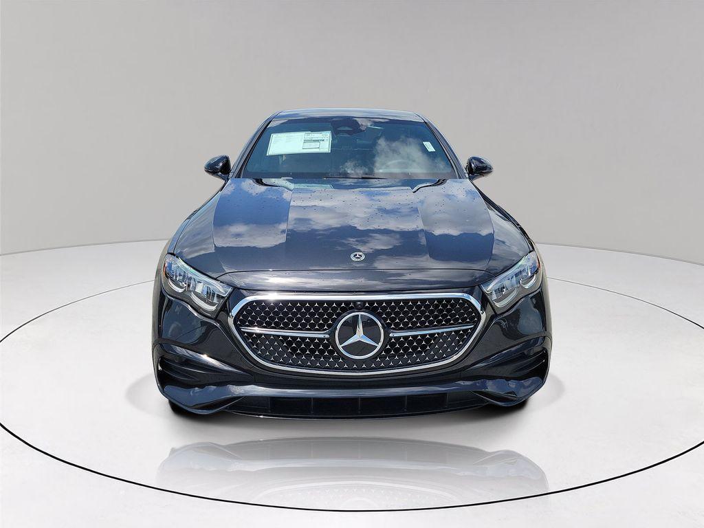 2027 Mercedes-BENZ E-CLASS 照片 2