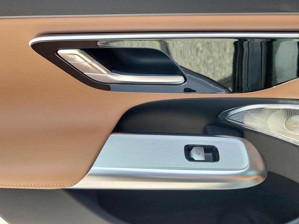 2027 Mercedes-BENZ E-CLASS 缩略图 18