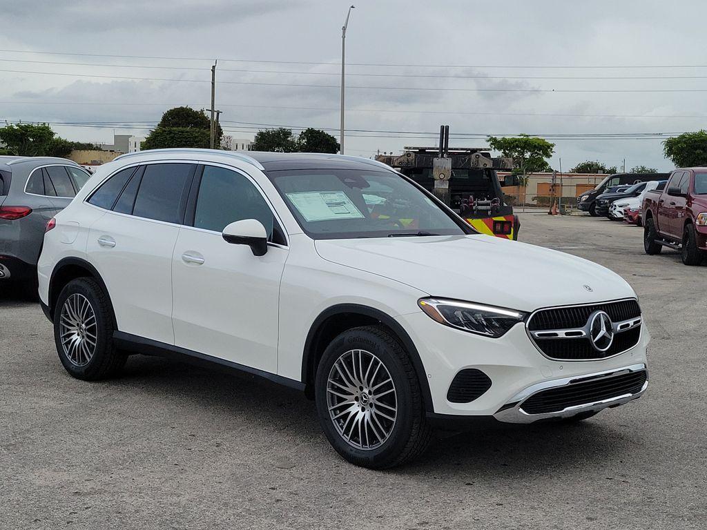 New 2027 Mercedes-Benz GLC 300