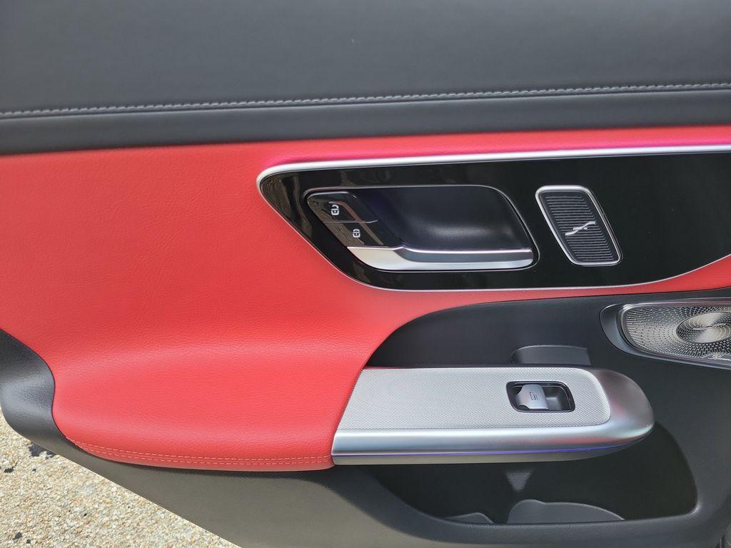 2026 Mercedes-BENZ GLC 缩略图 16