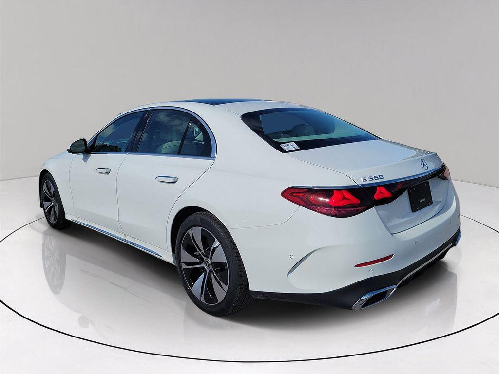 2026 Mercedes-BENZ E-CLASS 照片 4