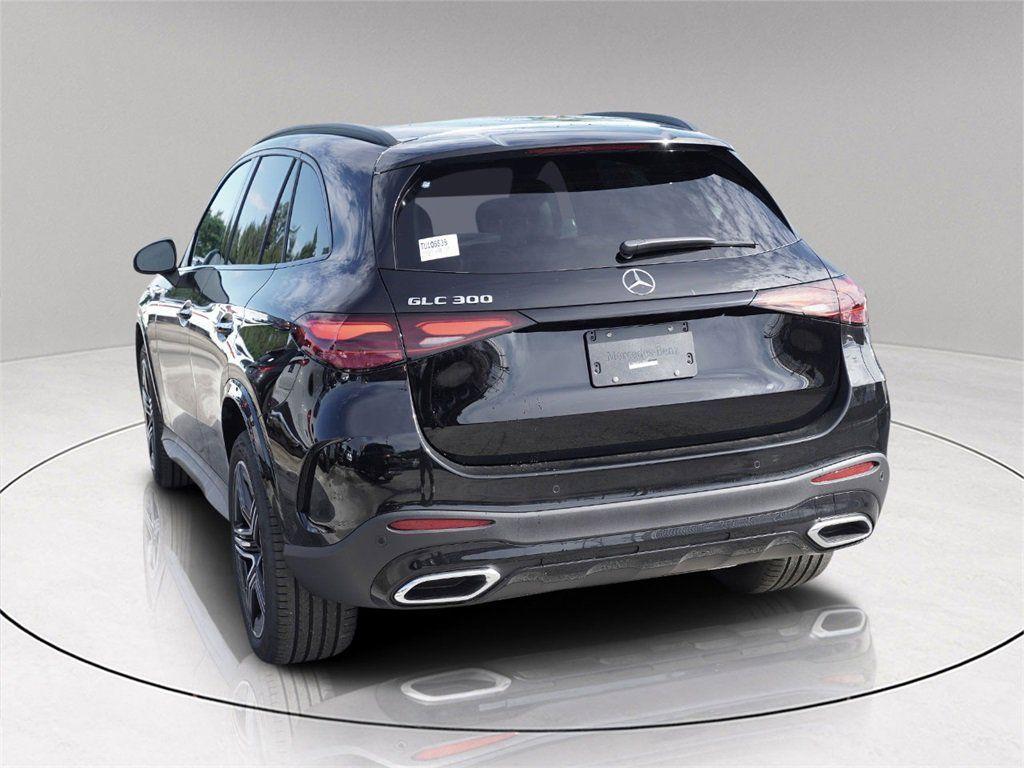 MERCEDES-BENZ GLC - 4