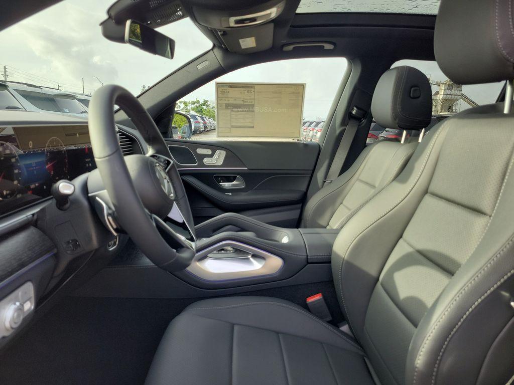 2026 Mercedes-BENZ GLE — миниатюра 21