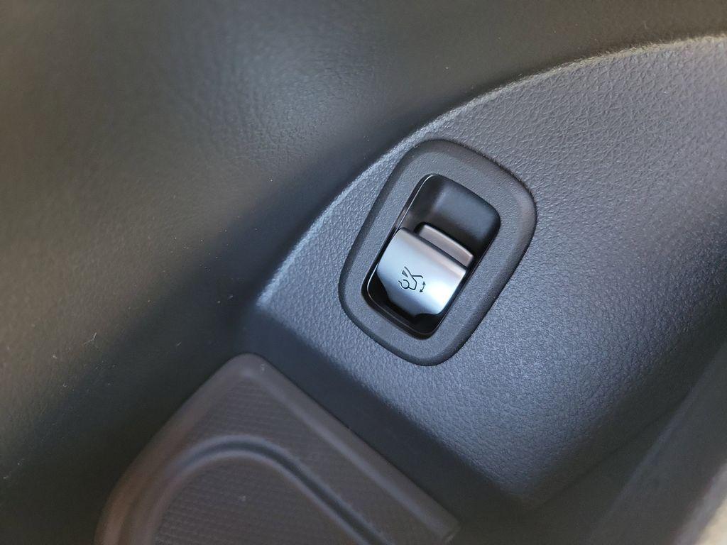 صورة مصغرة 19 لـ 2026 Mercedes-BENZ GLC