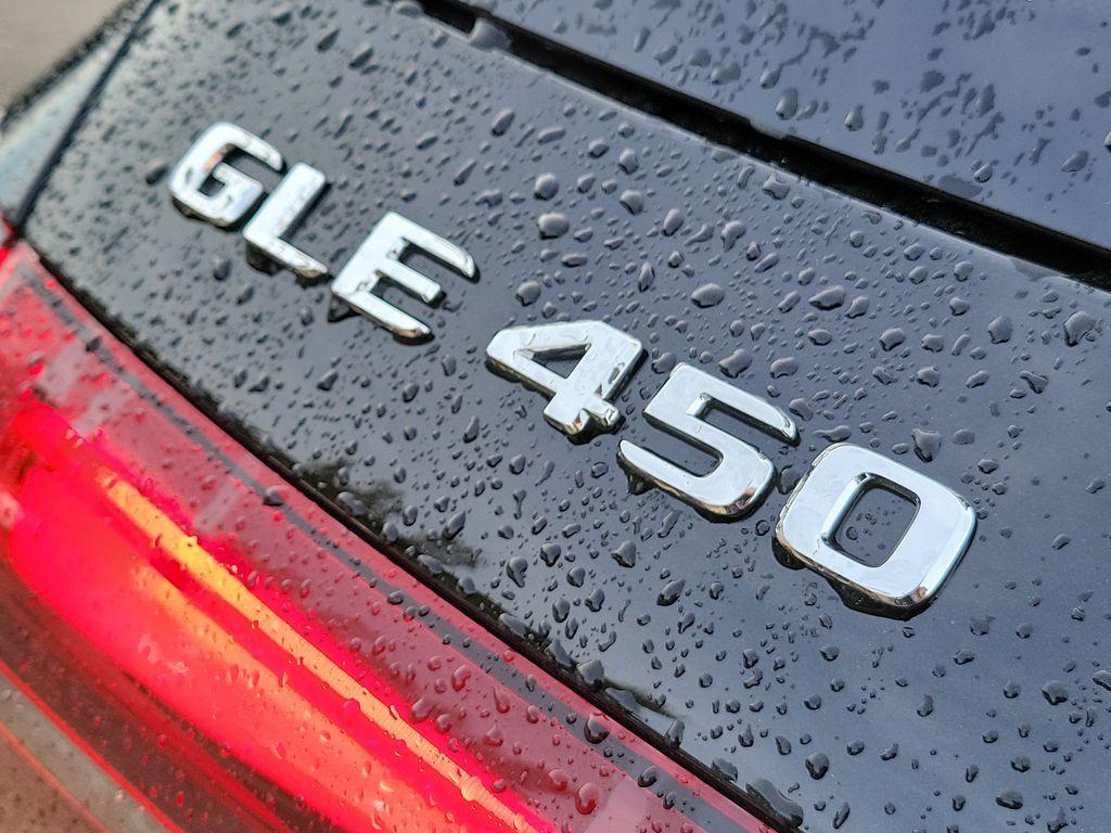 2026 Mercedes-BENZ GLE — фото 9