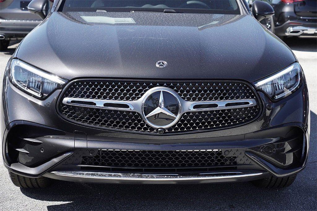 MERCEDES-BENZ GLC - 7