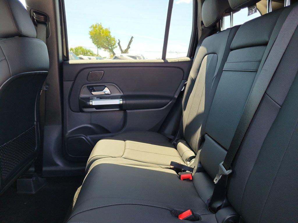 2026 Mercedes-BENZ GLB 照片 10