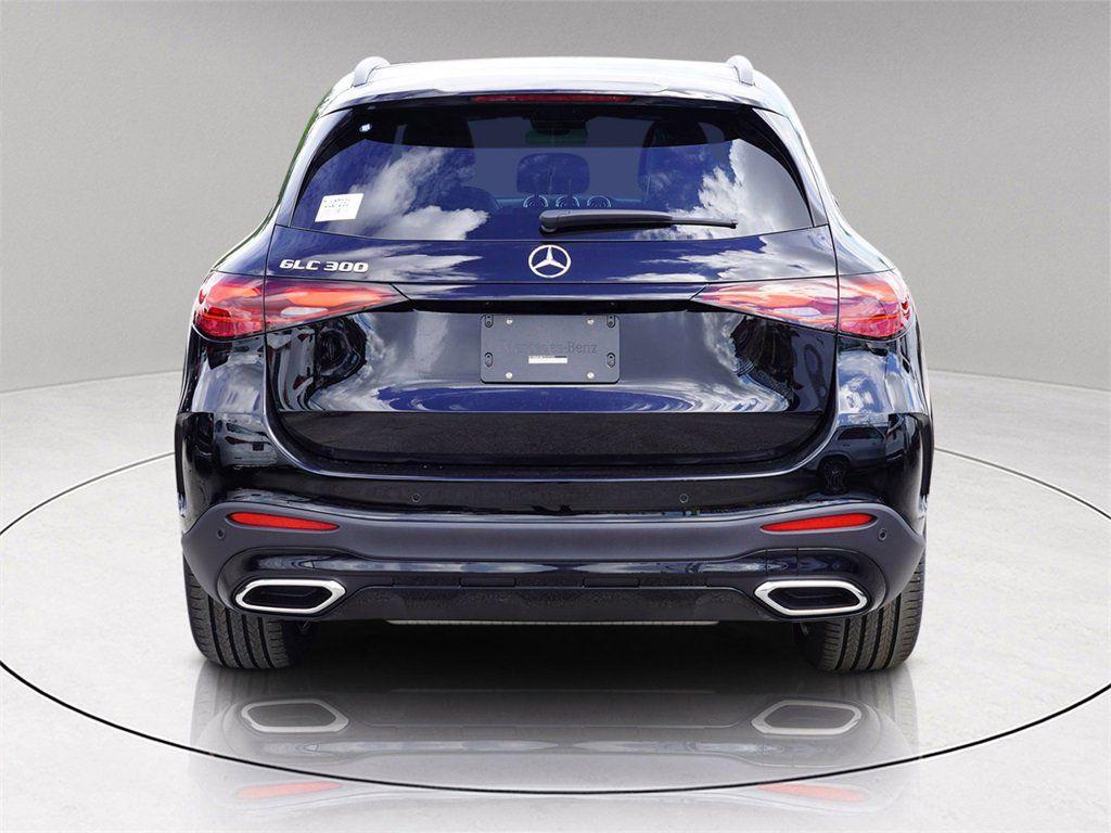 MERCEDES-BENZ GLC - 5