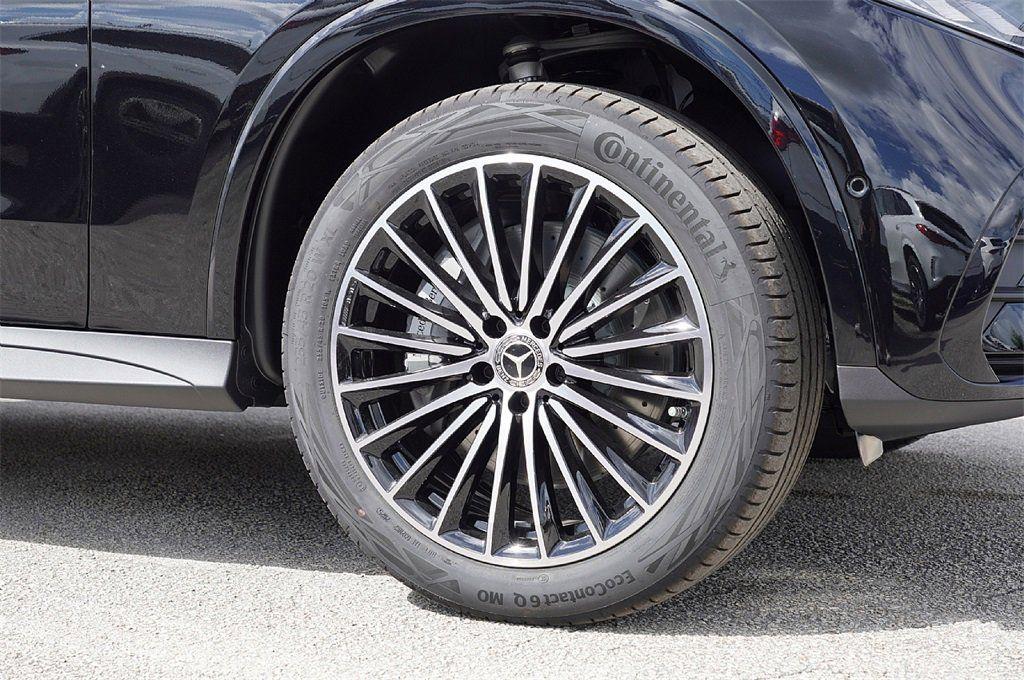 MERCEDES-BENZ GLC - 9