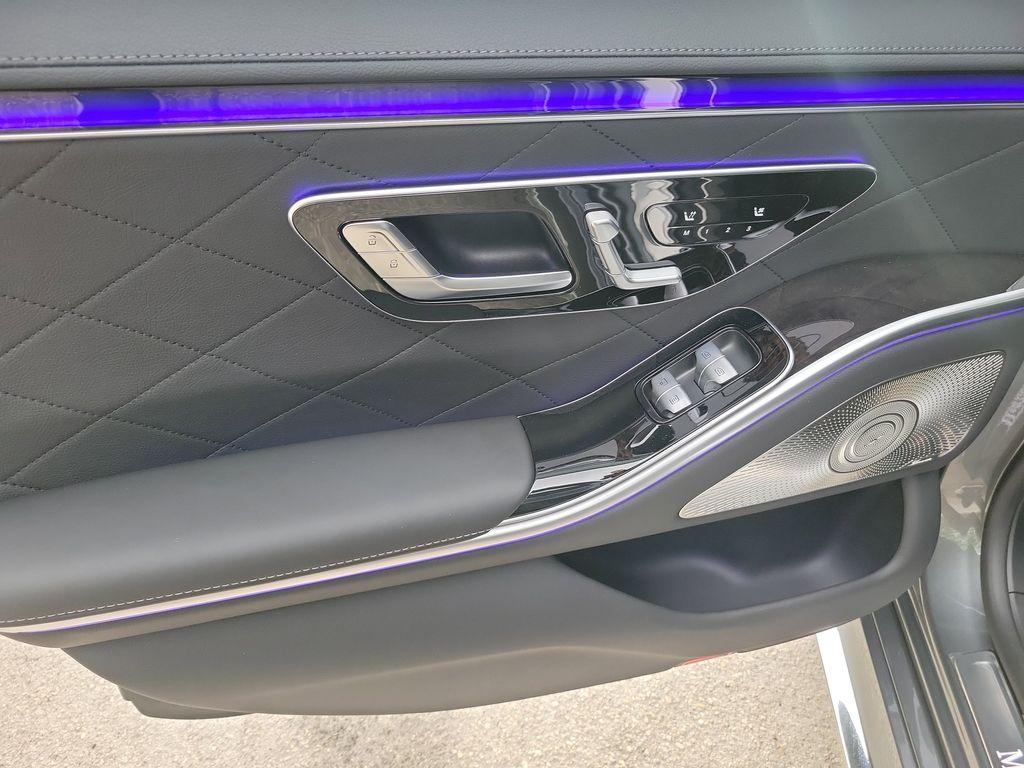 MERCEDES-BENZ S-CLASS - 10