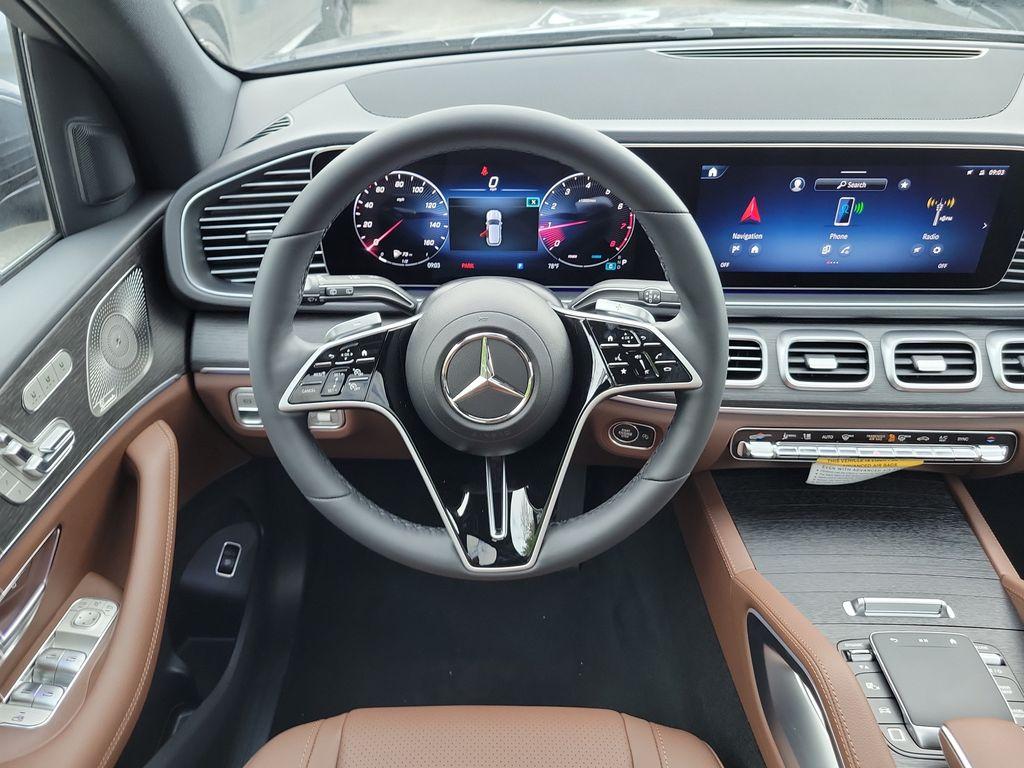 2026 Mercedes-BENZ GLE — миниатюра 15