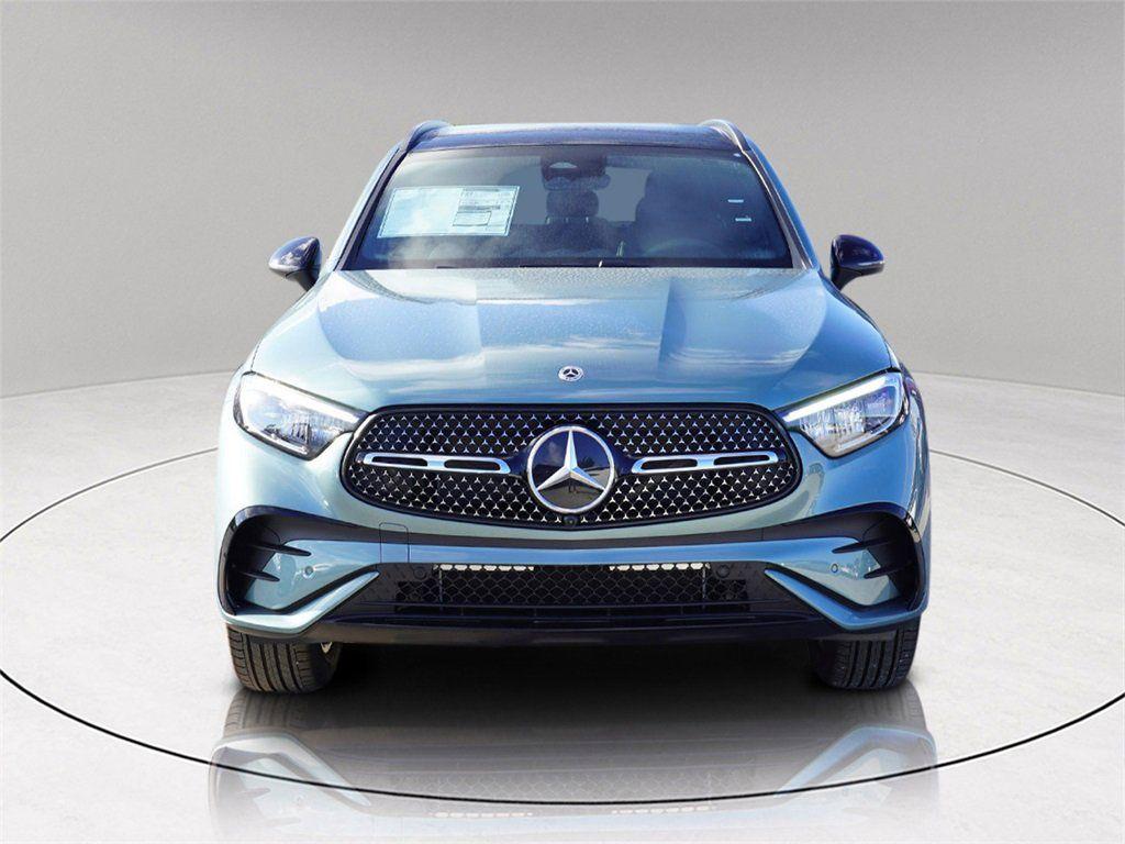 MERCEDES-BENZ GLC - 2