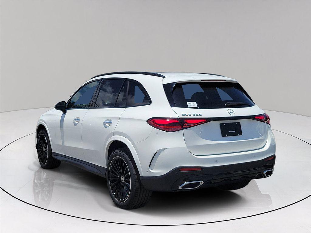 صورة 4 لـ 2026 Mercedes-BENZ GLC