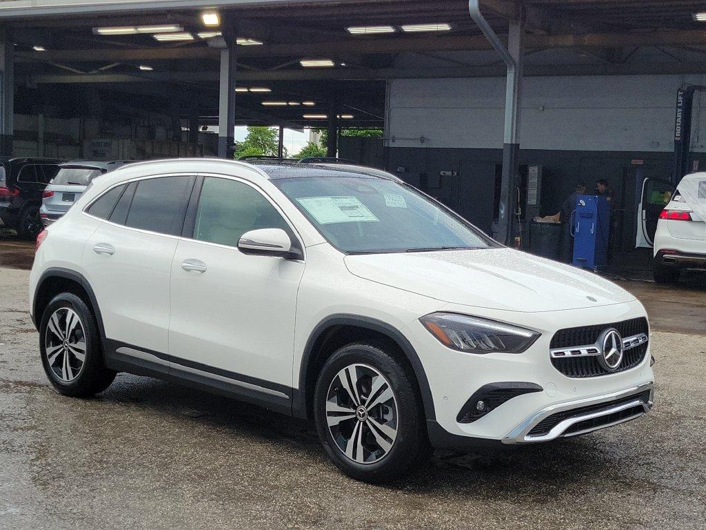 New 2026 Mercedes-Benz GLA 250 Base