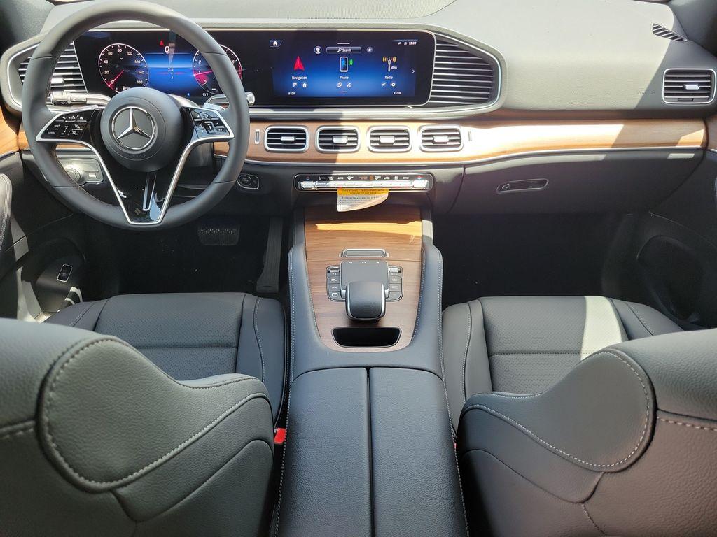 2026 Mercedes-BENZ GLE — миниатюра 13