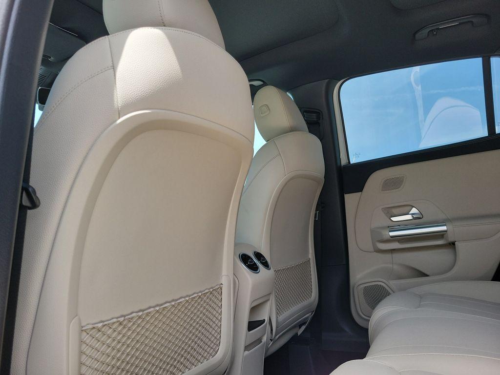 2026 Mercedes-BENZ GLA 缩略图 11