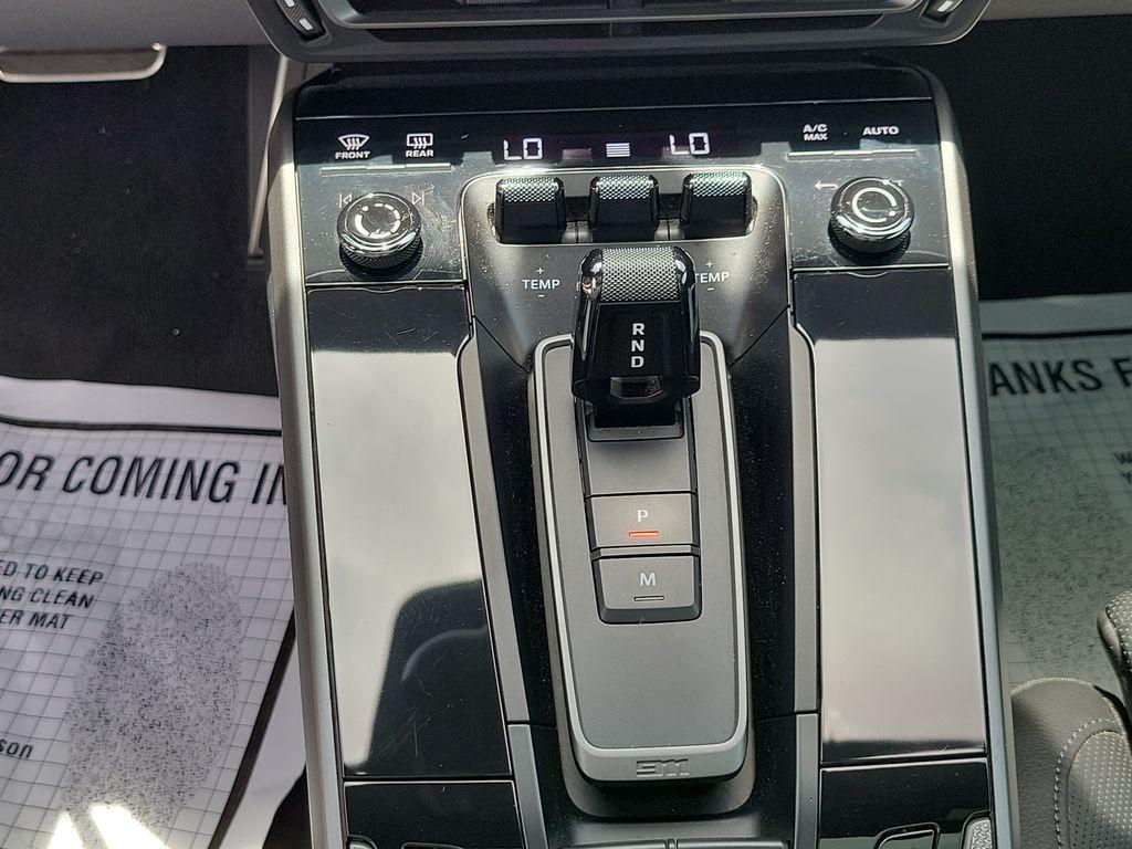 صورة مصغرة 19 لـ 2021 Porsche 911 CARRERA