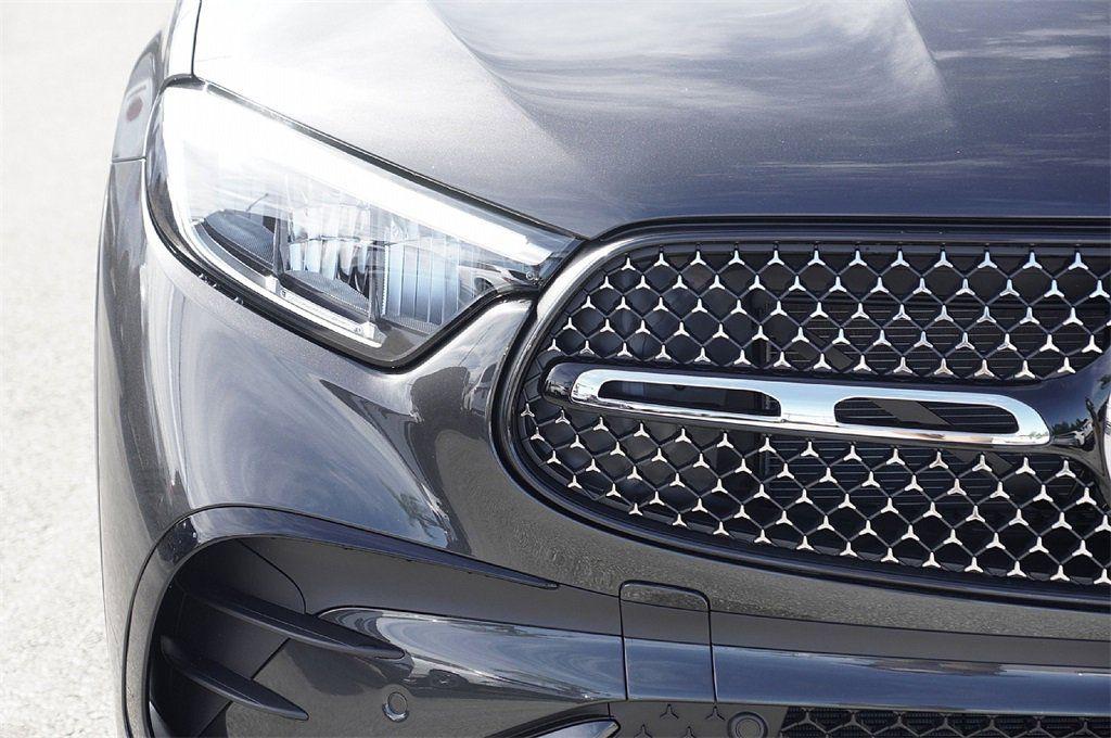 MERCEDES-BENZ GLC - 8